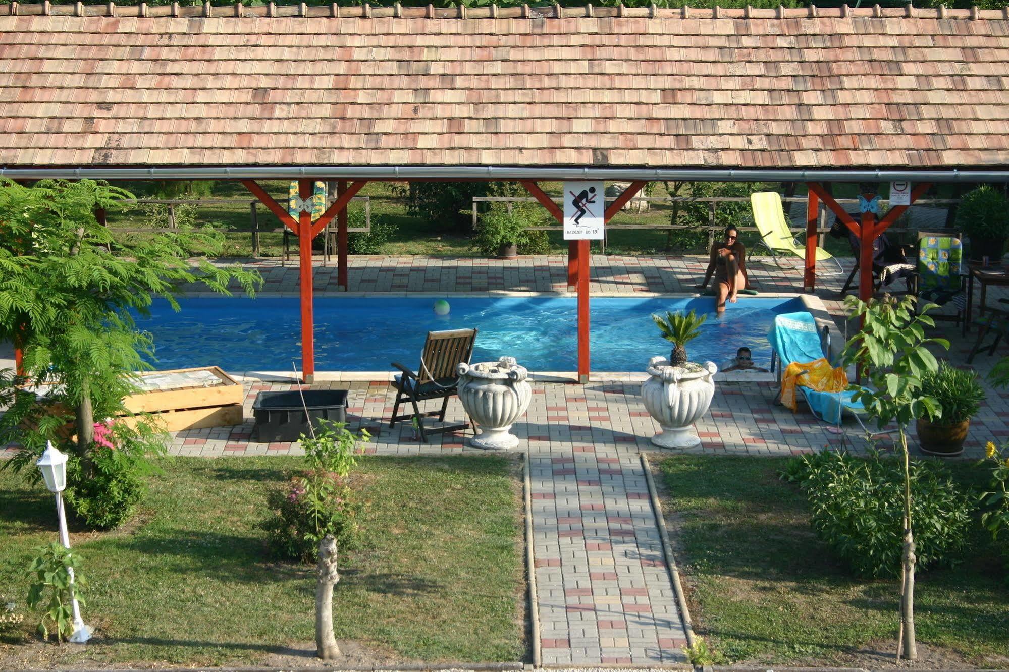 גיינסדיאס Lorelei Pension Adults Only מראה חיצוני תמונה